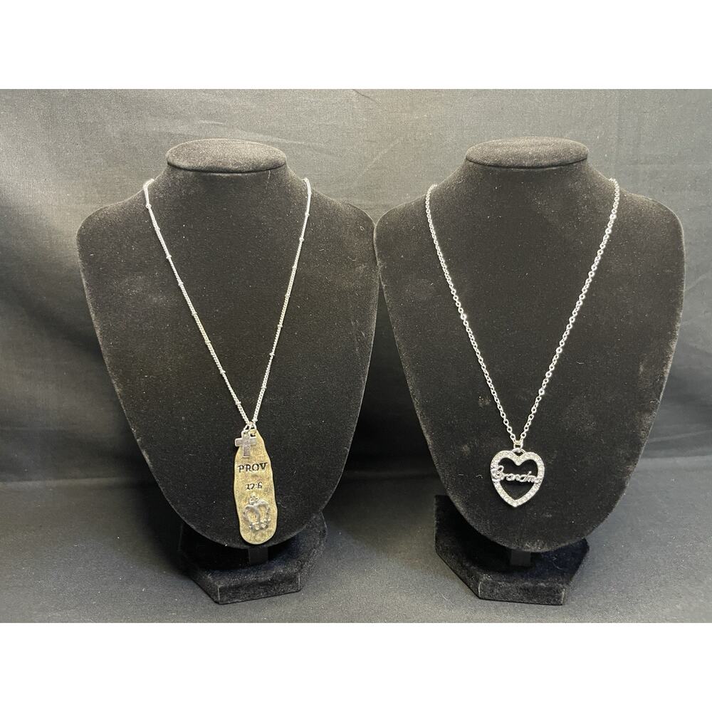 Grandma Necklace Lot Silvertone Unbranded Proverbs 17:6